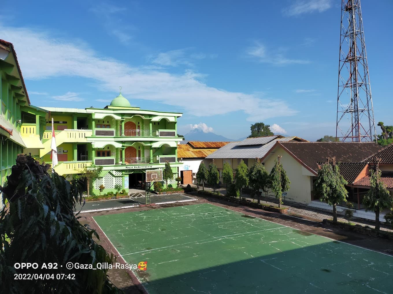 Kunjungan Persahabatan: SMK Batur Jaya 1 Ceper Gandeng Toploker.com untuk Penawaran Pembuatan Konten