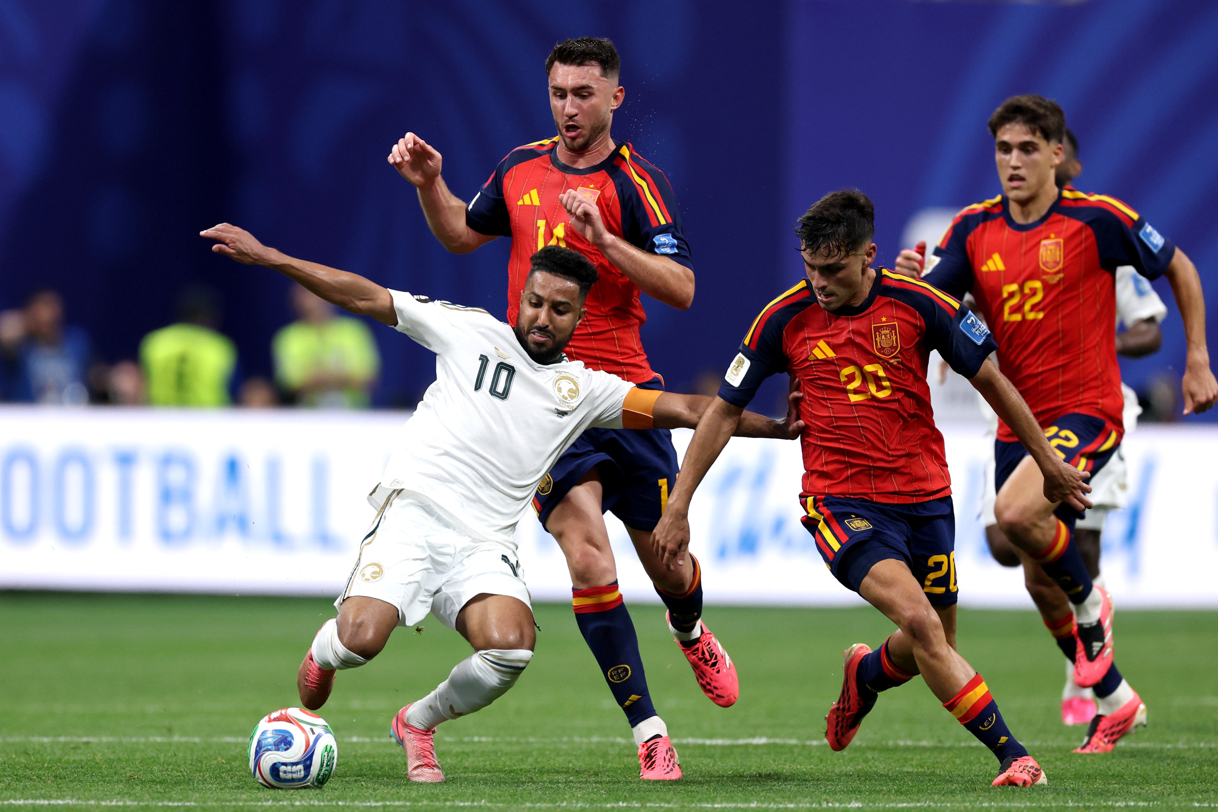 Spanyol Hajar Arab Saudi 4-0, Lamine Yamal dan Oyarzabal Jadi Bintang Kemenangan