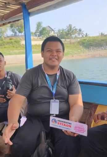 Muhammad Gibran Maulana Ibrahim SMKN 10 Semarang Terpilih Mengikuti Festival Karakter Pelajar Universitas STEKOM 2026