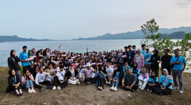 Mukhammad Haslin Pradana dari SMAN 2 Batang Terpilih Mengikuti Program Kegiatan Festival Karakter Pelajar Universitas STEKOM 2026