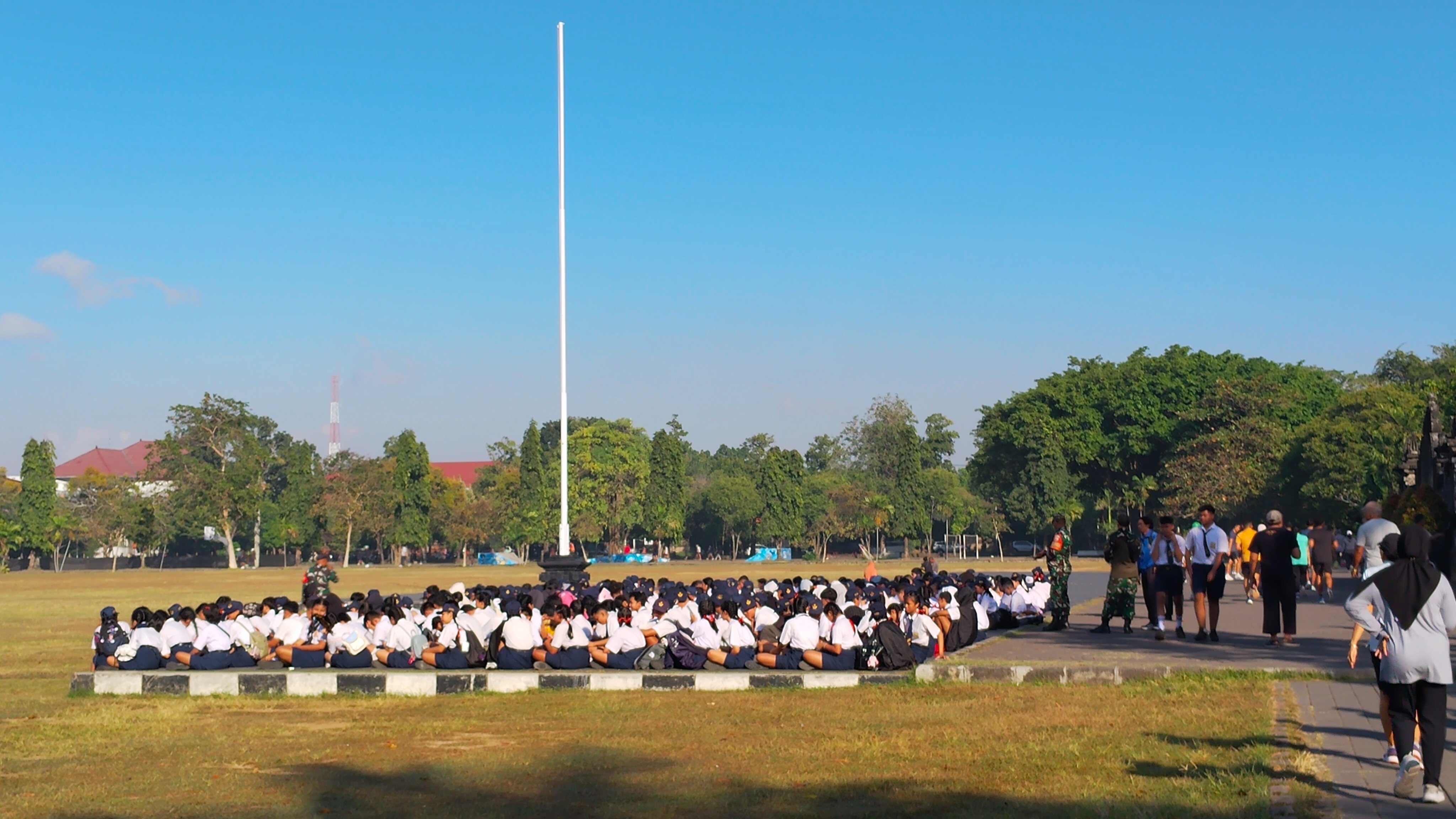 Komisi X DPR RI Tegaskan MPLS Bukan Ajang Intimidasi atau Perpeloncoan