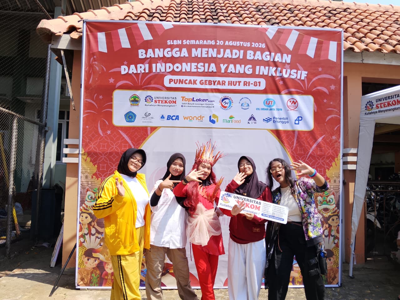 Bank BCA Hadirkan Semangat Inklusi dalam Gebyar HUT RI ke-81 di SLB Negeri Semarang