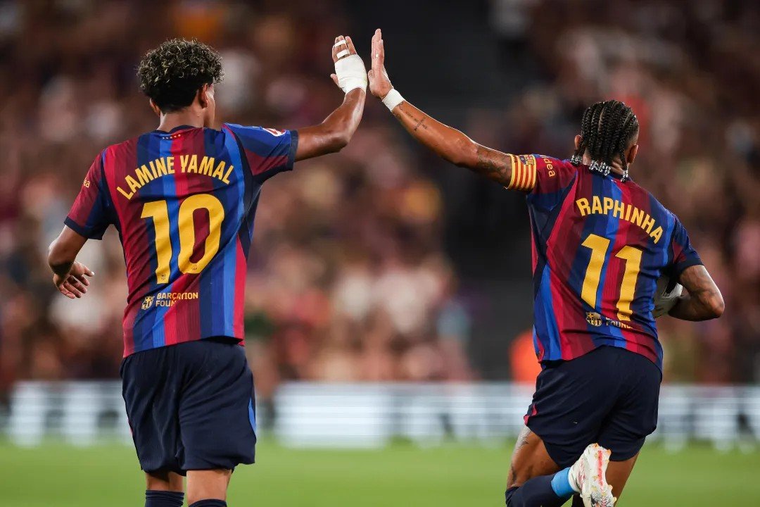 Barcelona Gilas Rayo Vallecano 5-2, Blaugrana Pesta Gol dan Kokoh di Puncak La Liga
