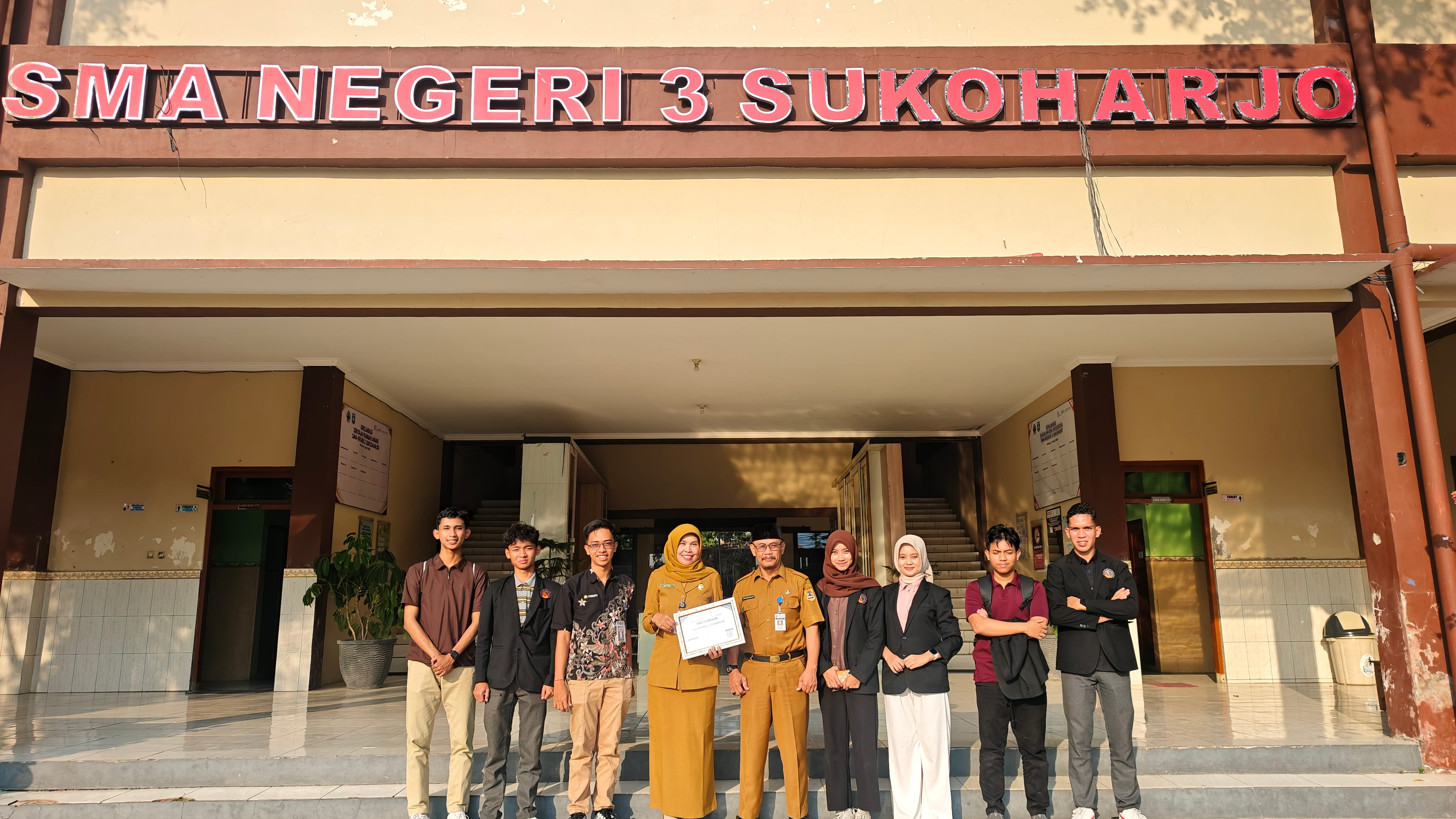 Pelatihan Content Creator dari Universitas STEKOM untuk Siswa/i SMA/SMK/MA di Kabupaten Sukoharjo
