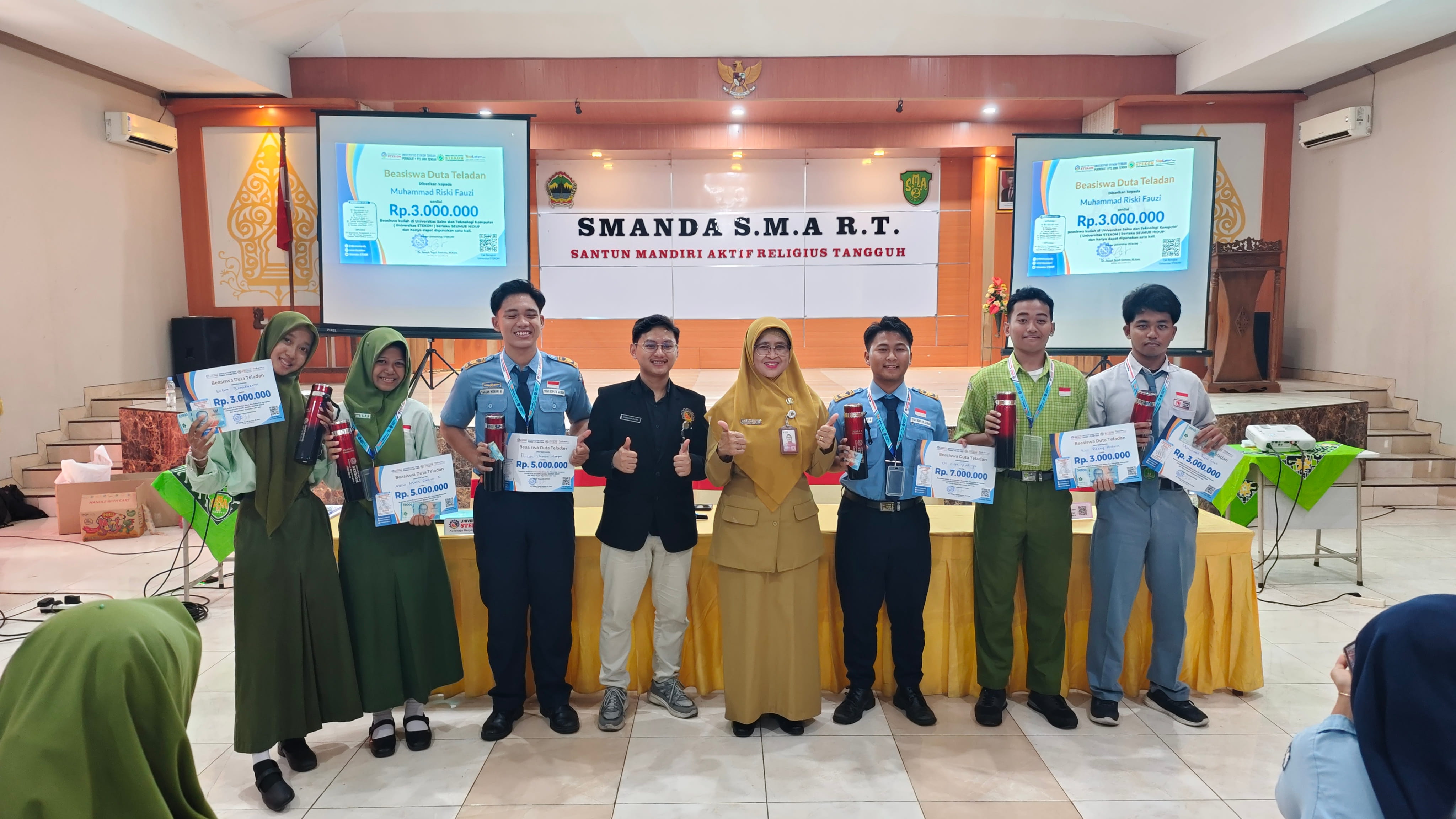Siswa SMK Negeri 2 Sragen, CH Alga Praditya, Mendapatkan Beasiswa Pendidikan dari Universitas STEKOM