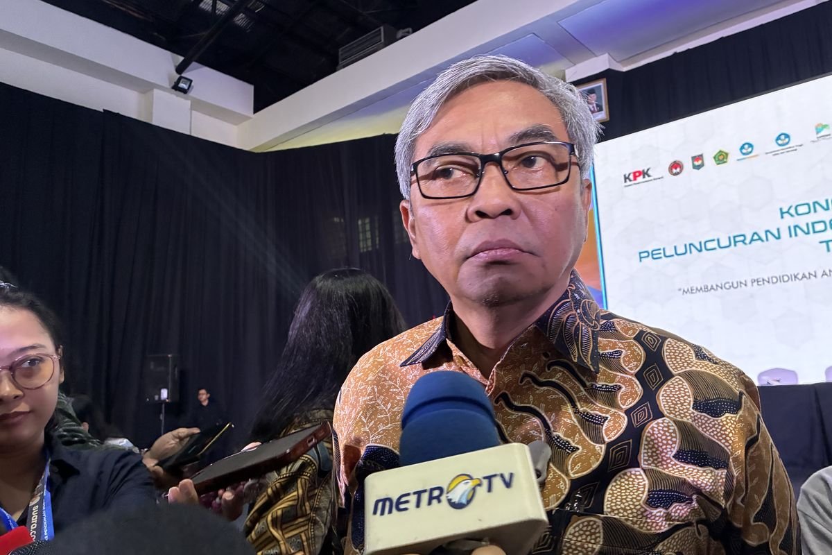 KPK OTT BNPB, Amankan 14 Orang dan Sita Uang Rp1,4 Miliar serta Emas