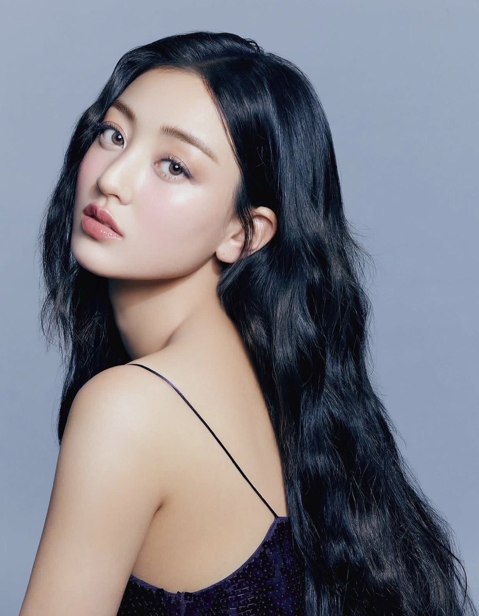 Jihyo TWICE Tinggalkan JYP Entertainment Setelah 21 Tahun, Dirikan Agensi Sendiri EMITHAUS