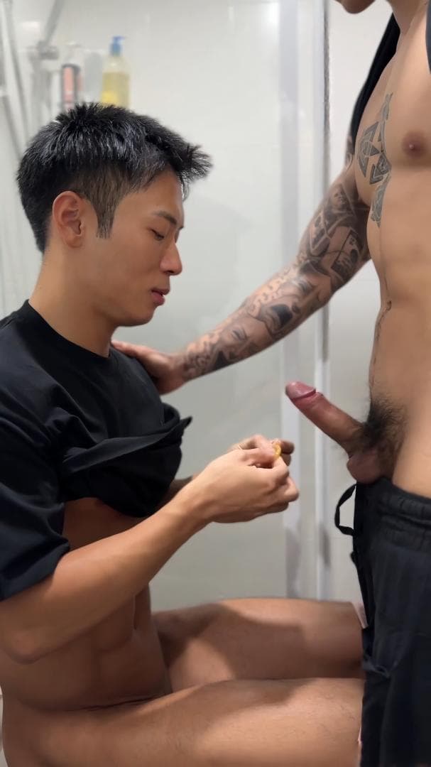 porn gay hailijiang Blowjob VincentTangWH