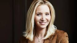 Lisa-Kudrow-Headshot-Casting-Announcement-Publicity-H-2022