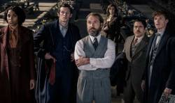 fantastic-beasts-the-secrets-of-dumbledore-jude-law-jessica-williams-dan-fogler-callum-turner-jessica-williams