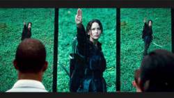 The-Hunger-Games-Three-Finger-Salute-Katniss-Everdeen-1280x720