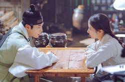 joseon-attorney-stills-2