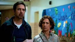 Somewhere-in-Queens-Ray-Romano-and-Laurie-Metcalf-e1666118549558