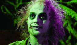 michael-keaton-as-beetlejuice-with-a-green-hue-moive