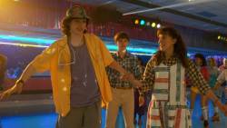 stranger-things-season-4-finn-wolfhard-millie-bobby-brown-1014x570