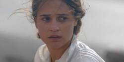 the-light-between-oceans-alicia-vikander-social-featured