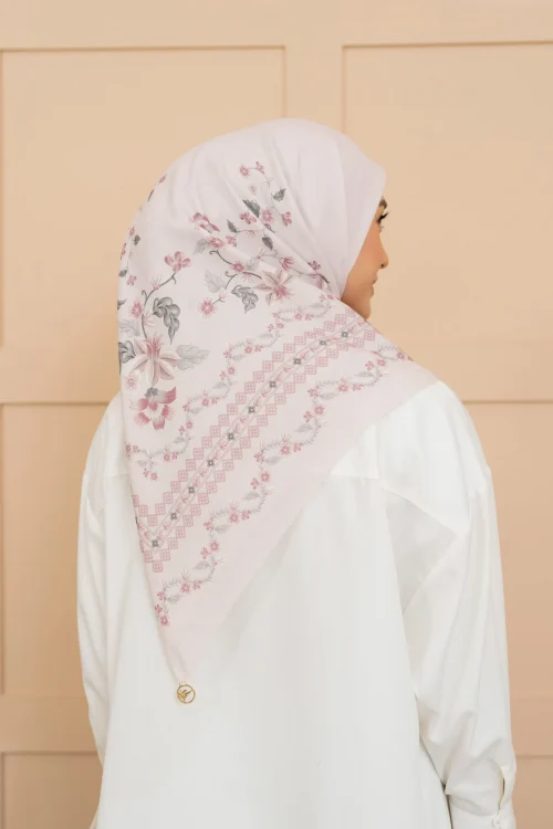 Dianda Scarf Blushing Pink - Image 2