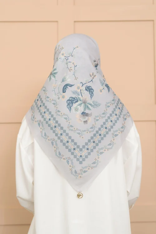 Dianda Scarf Sky Blue - Image 3