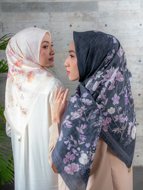 Eloise Scarf Black