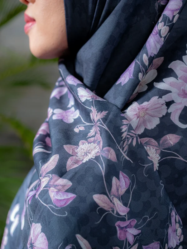 Eloise Scarf Black - Image 4