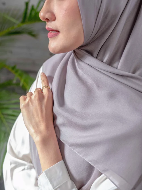 Sorcha Scarf Greige