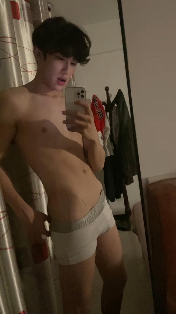 porn gay 性感中国小伙自慰