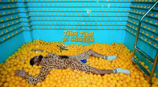 Ecko Show - Tiba Tiba Di Canggu (Feat. D Flow & Liuslz)