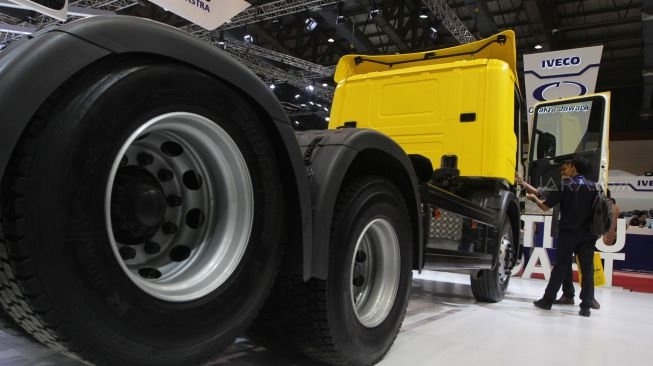 Indonesian Mining Needs More Heavy Equipment Vehicles