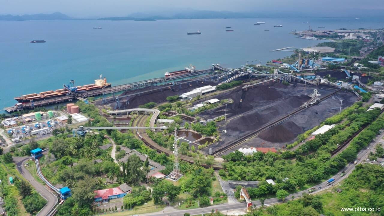 PTBA remains optimistic about coal business amid global challenges
