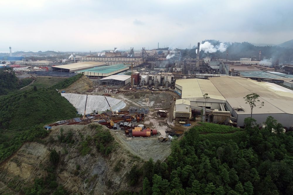 Billionaire Behind Big Nickel Short Plans to Sell Steel Assets
