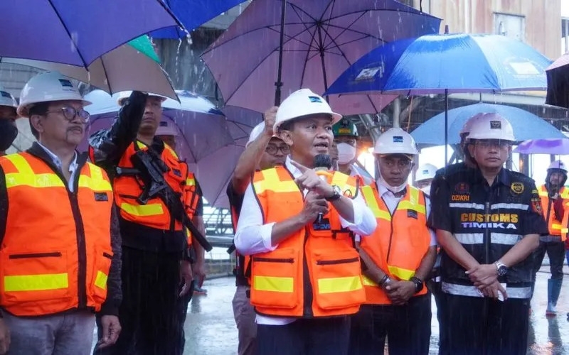Bahlil Released Freeport's Copper Concentrate Shipment to Gresik Smelter