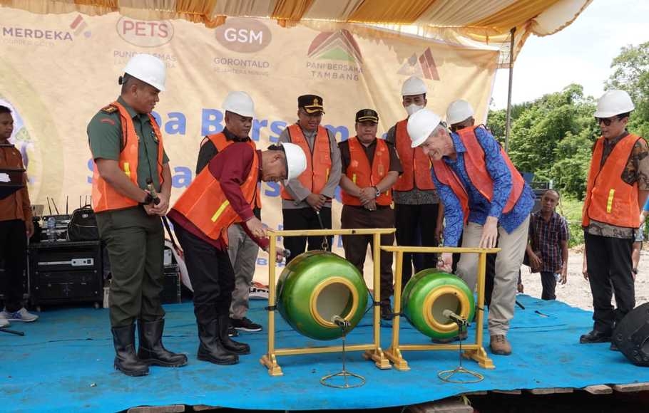Merdeka Copper Gold Builds 8.9 km Mining Road in Gorontalo