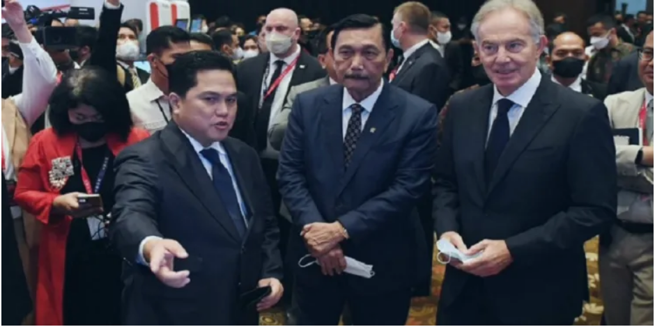 Tony Blair and Luhut Closely look SOE Innovation in Green Energy