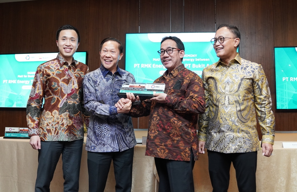 RMK Energy, Bukit Asam Sign Coal Transport Agreement