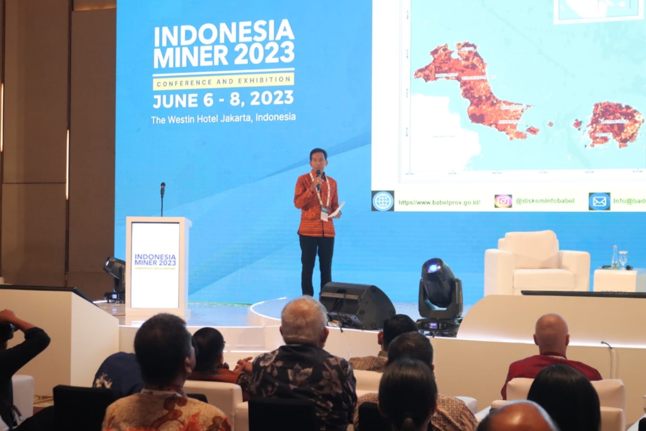 Bangka Belitung Governor Suganda Talks about Tin as a Strategic Mineral at Indonesia Miner Conferenc...
