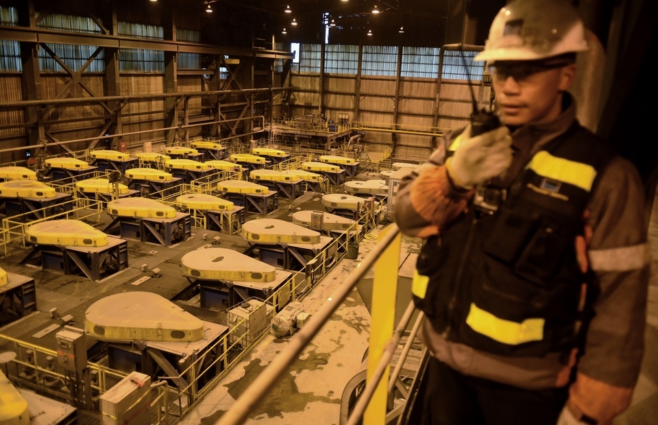 Indonesia Mulls Halting Copper Ore Exports