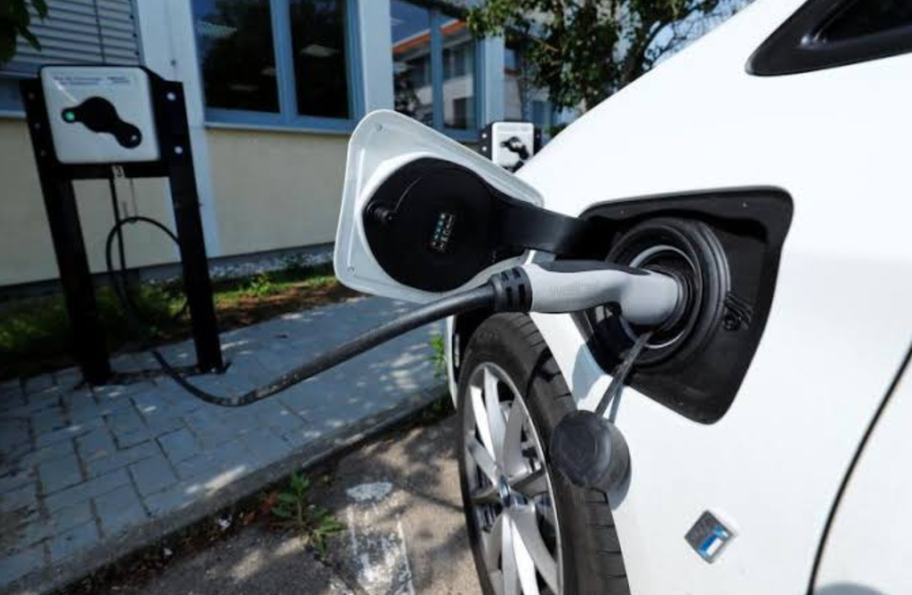 Indika Energy (INDY) Collaborates with Bukopin on EV Development Ecosystem
