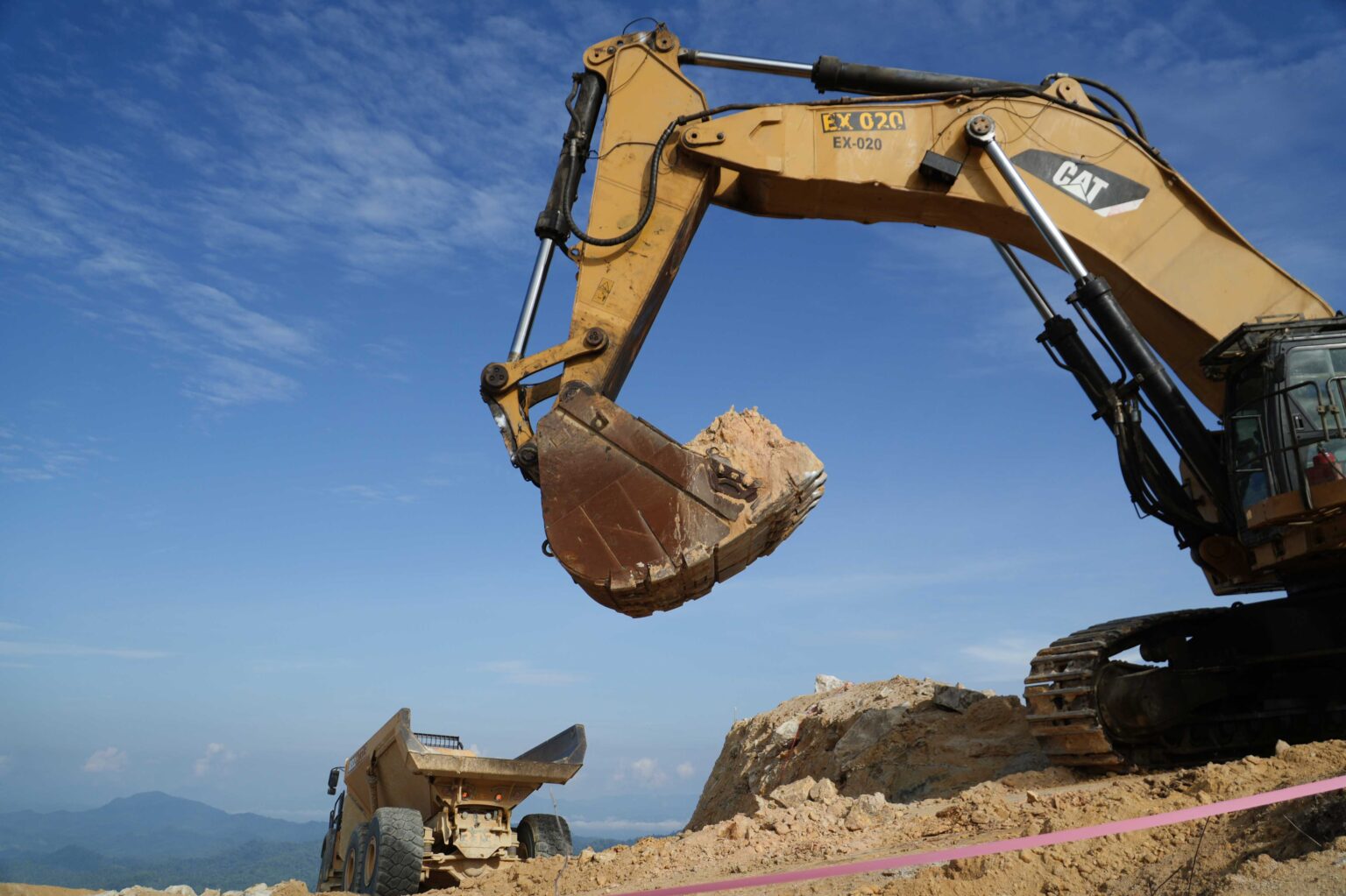 EMAS Ships 44 kg of Dore Gold to ANTAM, Ready for Commercial Phase